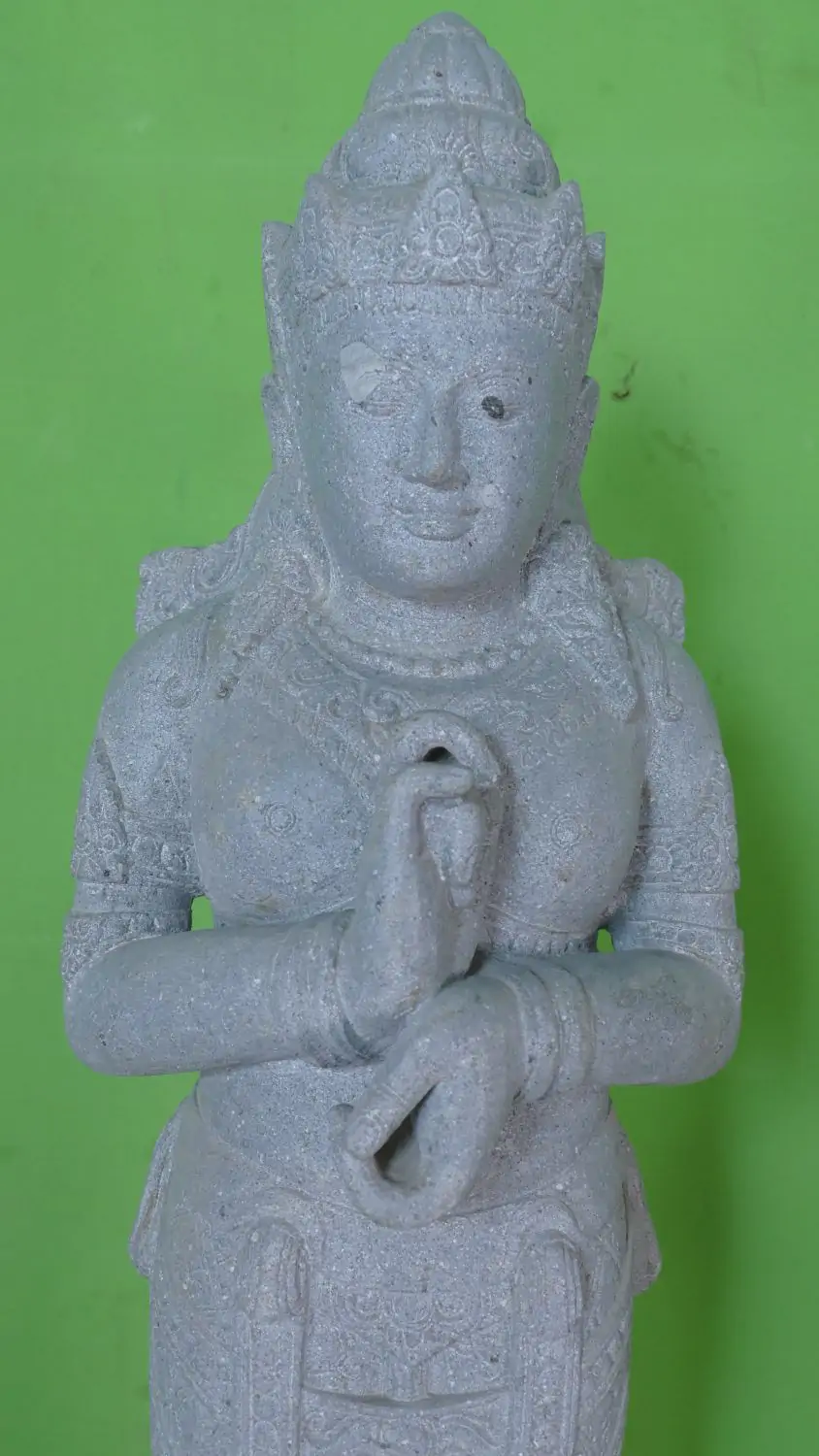  Product image 8 of the product “Standing Dewi Sri, “Turning of the Wheel”, 100cm Height, Riverstone, Stone Dewi Sri ”